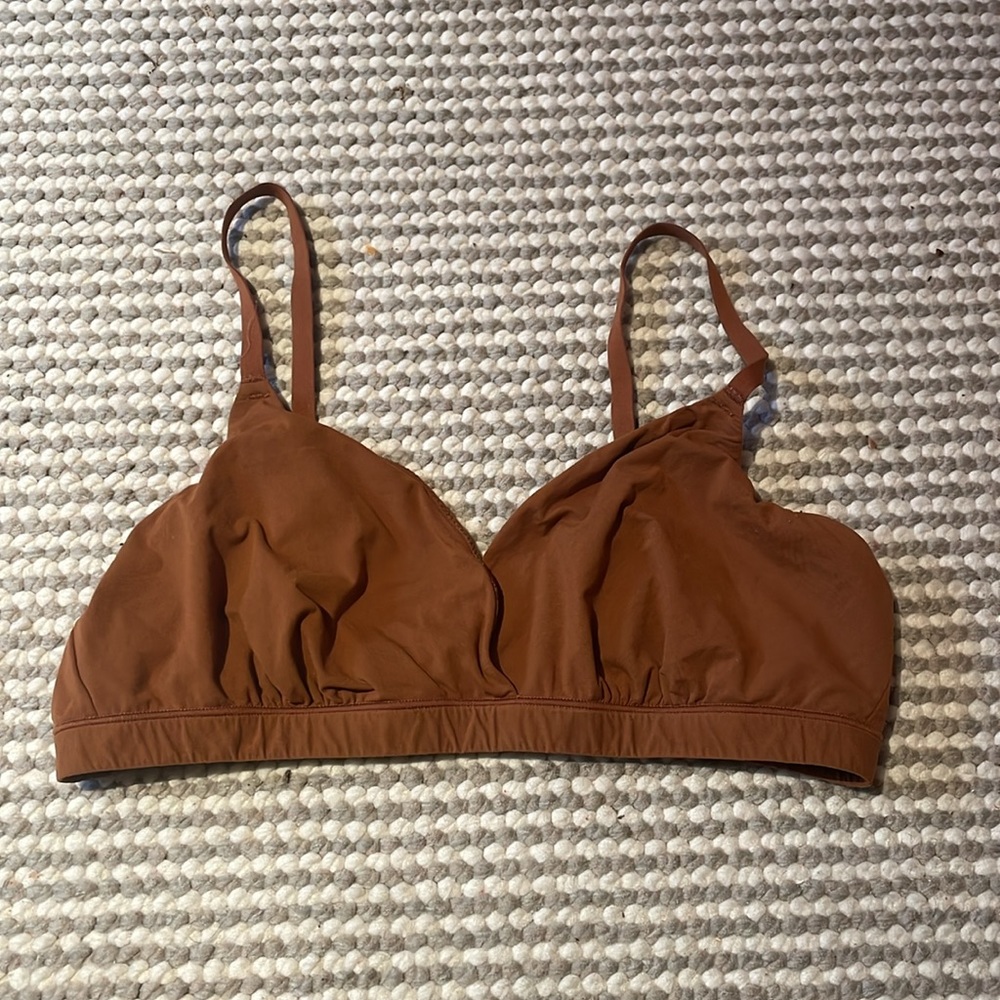 Skims Fits Everybody Crossover Bralette